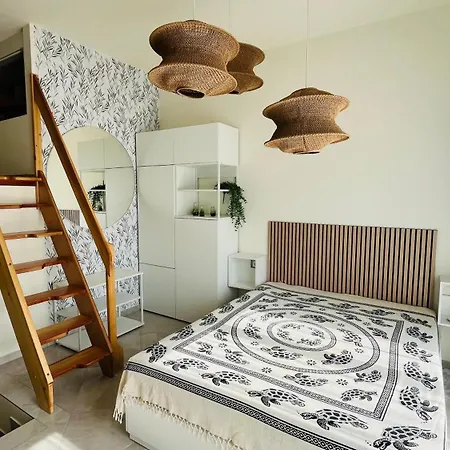 Mahalo Apartment